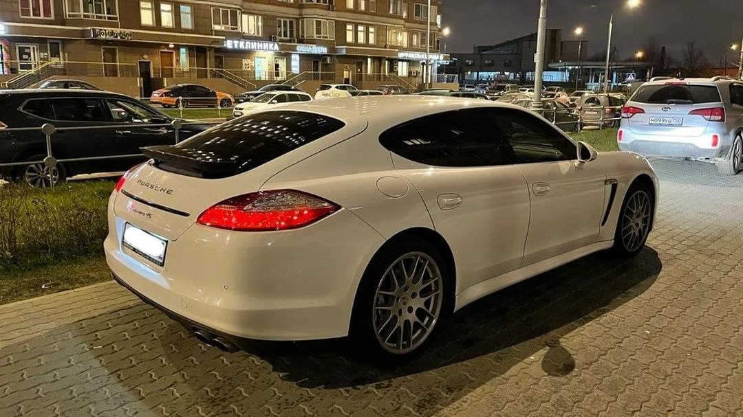 Porsche, фото из портфолия 7